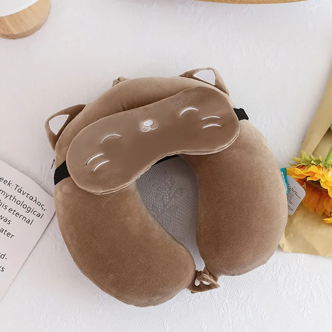 Kawaii Kitty Travel Pillow Set