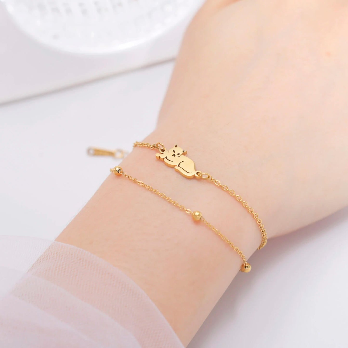 Relaxed Cat Bracelet